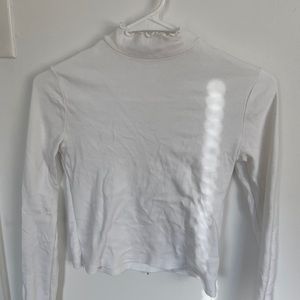 COPY - White Brandy Melville Turtleneck